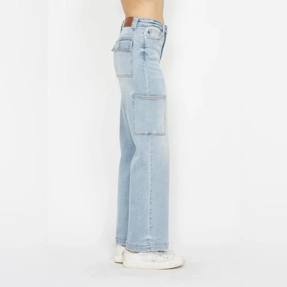 NWT Judy Blue PLUS + REG Size 90s Style High Waisted Straight Leg Cargo Jeans - Picture 5 of 8